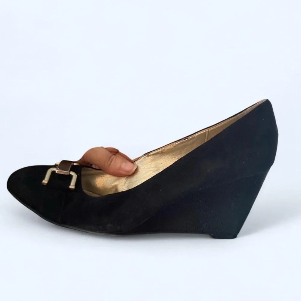 Bandolino Black Wedge Heels with Bow Detail